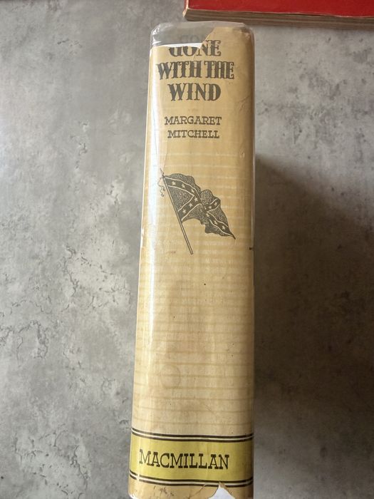 Carte de colectie 1936 Margaret Mitchell – Pe Aripile Vântului (Gone With the Wind) – Ediție Macmillan 1936 cu supracopertă originală