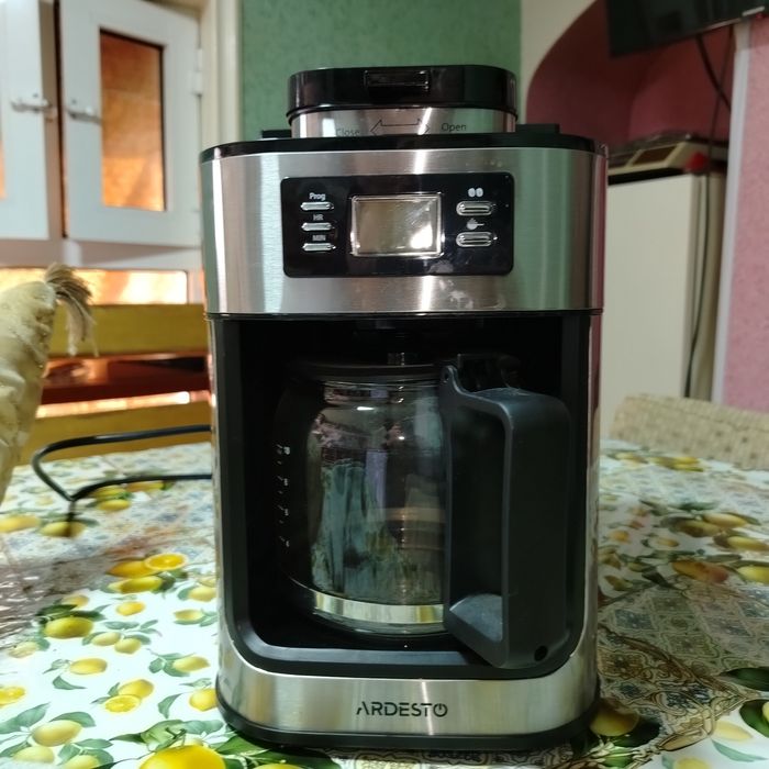 Капельная кофеварка