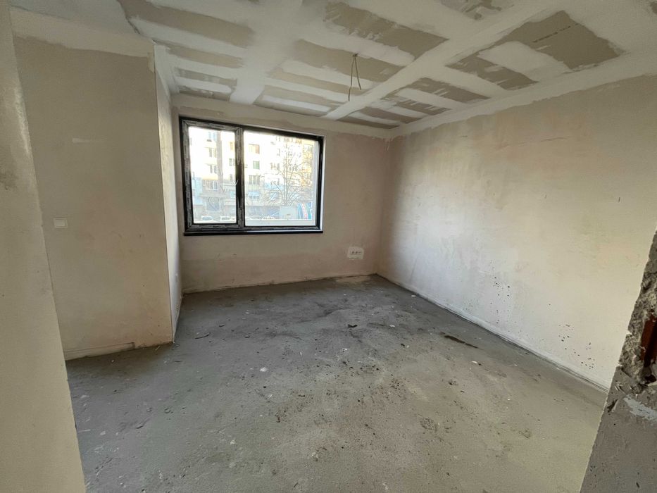 Продава се Едностаен апартамент в Казанлък - 50 кв.м за 1479 €/кв.м - Снимка #6