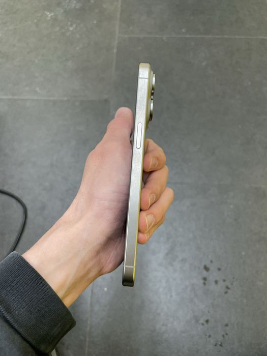 iPhone 15 Pro Max, 512 GB