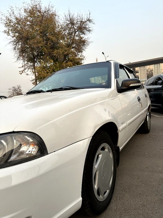 Продаю свою Нексия2 Сонс