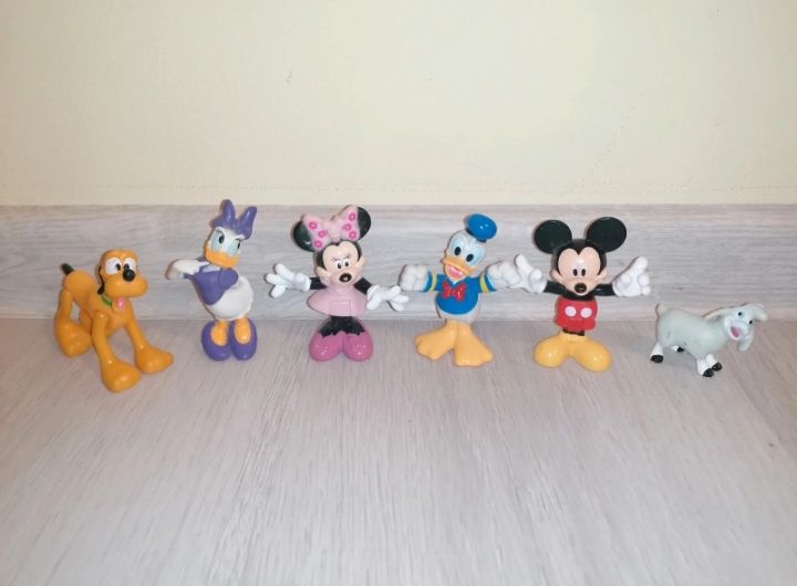 Club Mickey Mouse, Minnie