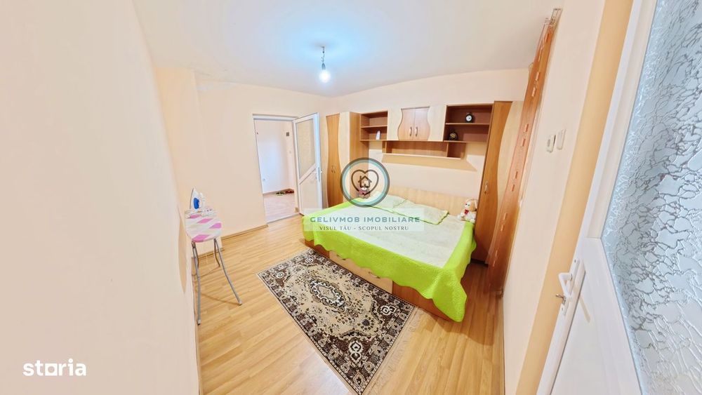 Strejnicu - casa P + M, 1000 mp teren, toate utilitatile