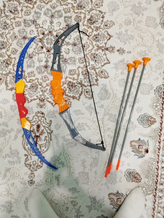 Продам лук со стрелами!