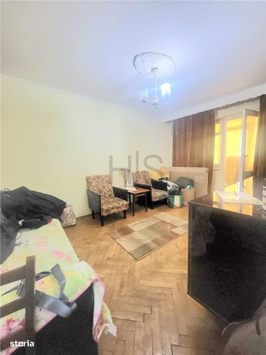 Apartament 2 Camere, Parter din 4, zona Sud