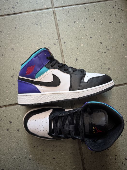 Jordan 1 mid purple white