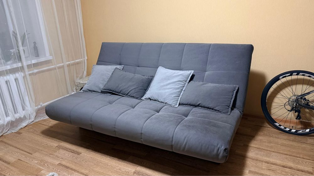 Продаю диван! В идеальном состоянии