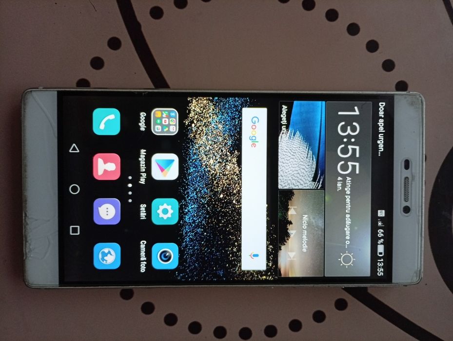 Vând sau schimb telefoane pentru piese