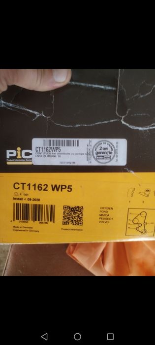 Vând chit de distribuție cu pompa de apa nou