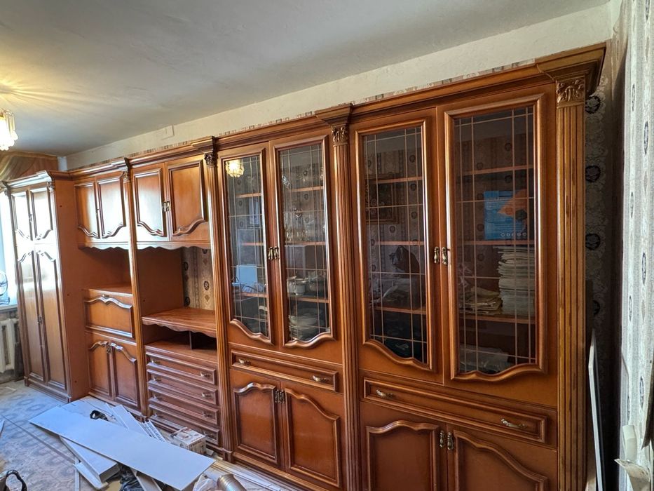 Продам стенку...