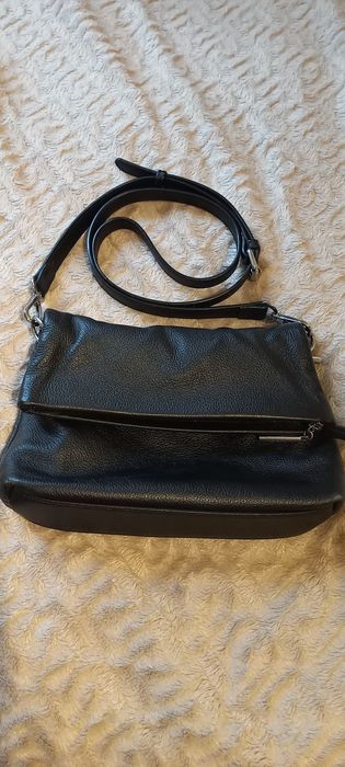 Сумка  кожаная .