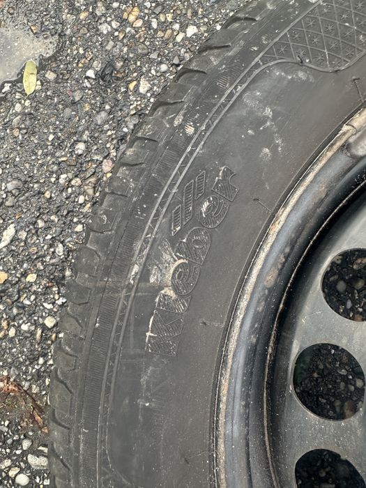 Jante Vw r16 cu anvelope iarna