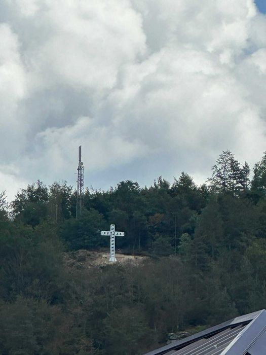 Продава се Къща в с. Петково, Област Смолян - 109 кв.м за 533 €/кв.м - Снимка #2