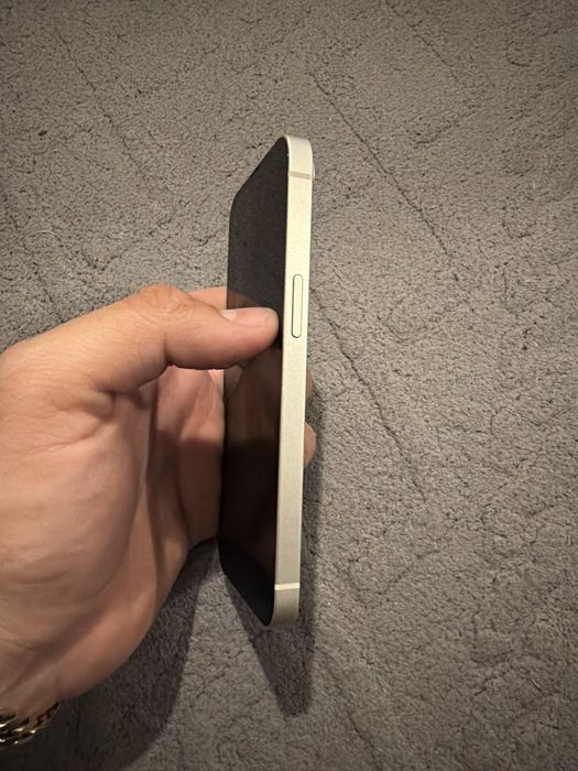 Iphone 13 128 gb baterie 85%