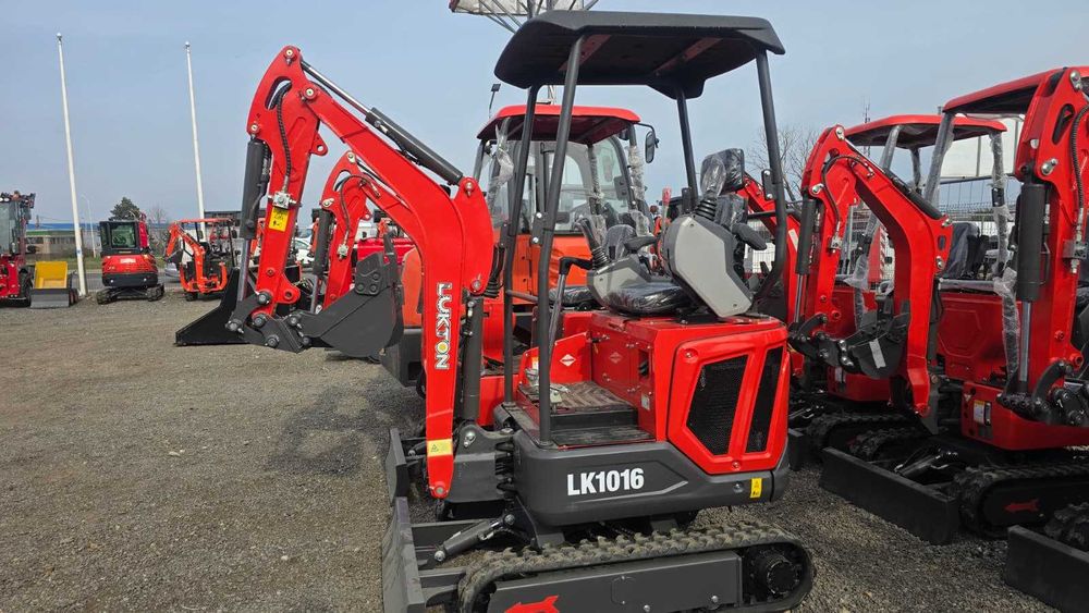Miniexcavator Lukton 1.6 Garantie service