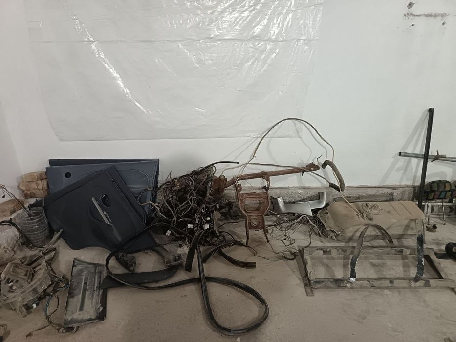 Матиз бест запчастлари Корея дан галган матизни хамма запчасти бо