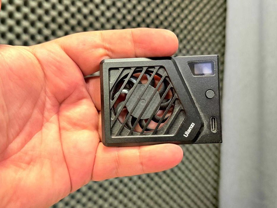 Mini ventilator pentru camere Ulanzi CA-25 - Sony, Canon, Fuji, etc