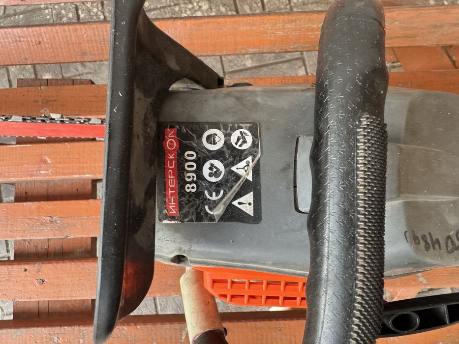 Продам бензопилу
