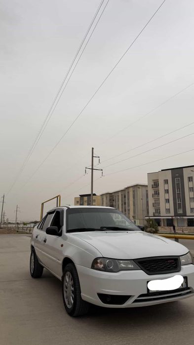 Машина Daewoo nexia2