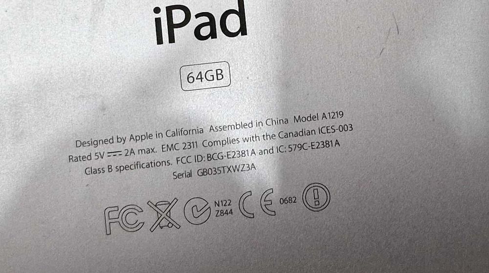 Tableta Apple Ipad A1219 - 10 inch 3g - perfect functionala