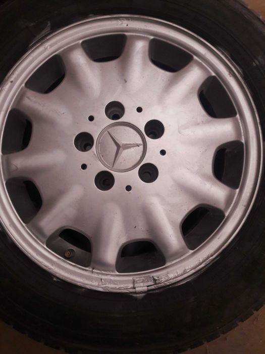 195/65/15 - ГУМИ С ДЖАНТИ оригинални на Мерцедес