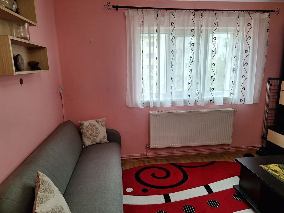 Apartament de închiriat