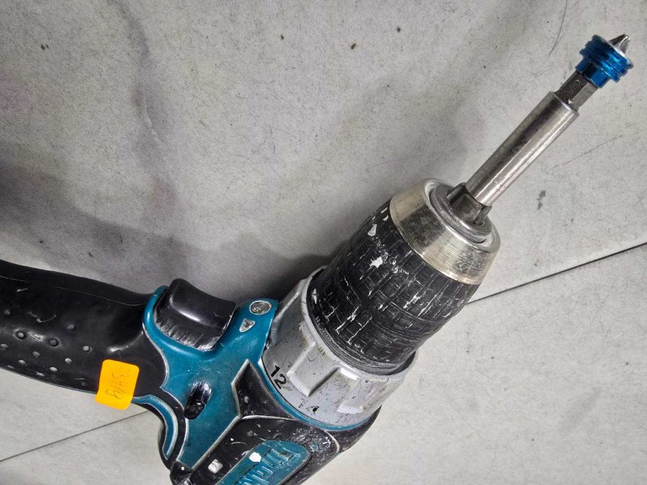 Винтоверт/бормашина акумулаторен Makita BDF442RFE /14,4V