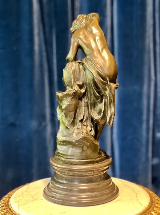 Statuetă Bronz *** vintage / antic / vechi / retro ***