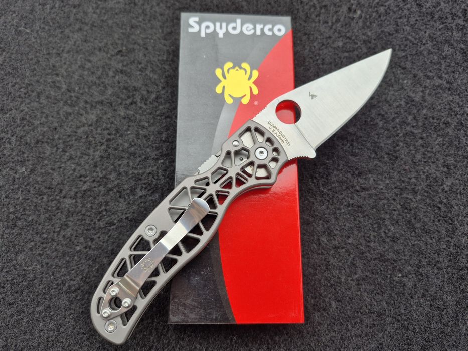 Сгъваем нож Spyderco Edgerati С266