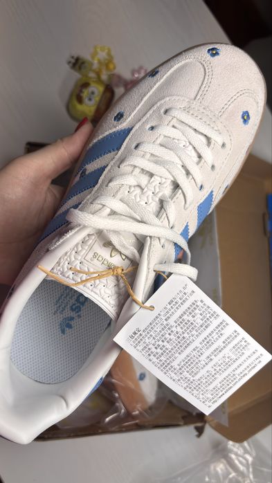 Женские кроссовки Adidas Gazelle Indoor размер 40,5