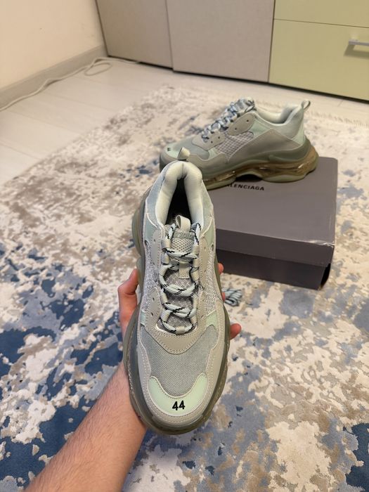 Balenciaga Triple S