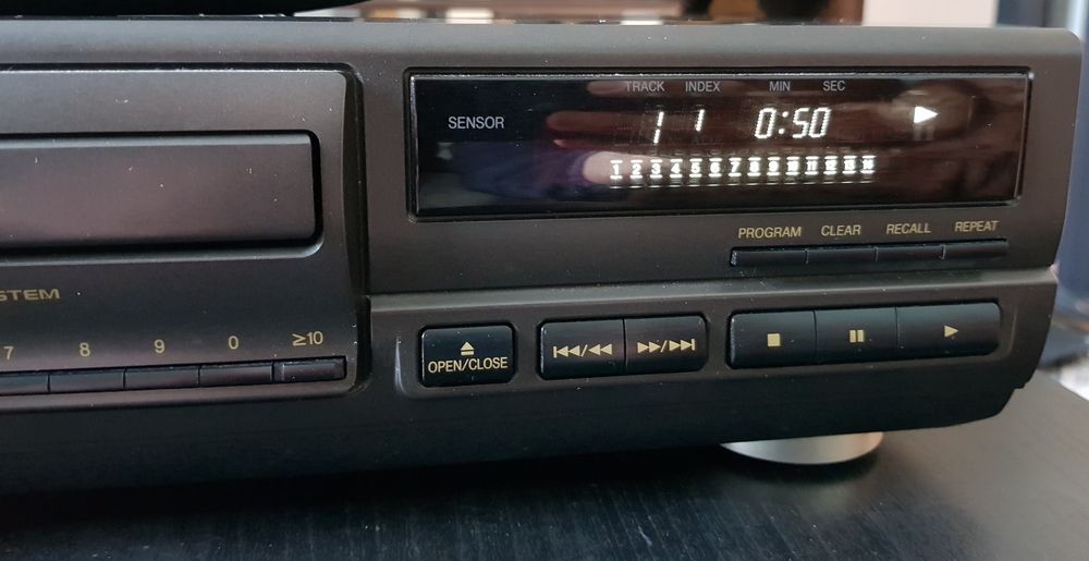 CD Player Technics SL-PG570A