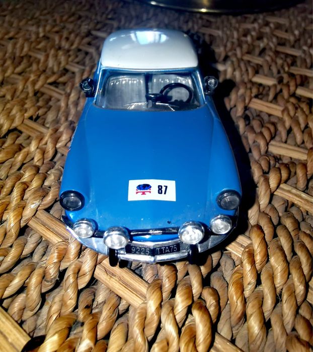 Кола Ситроен ДС21 CITROËN DS 21 ,1/43 e ,ЛОНДОН - СИДНИ МАРАТОН 1968 г