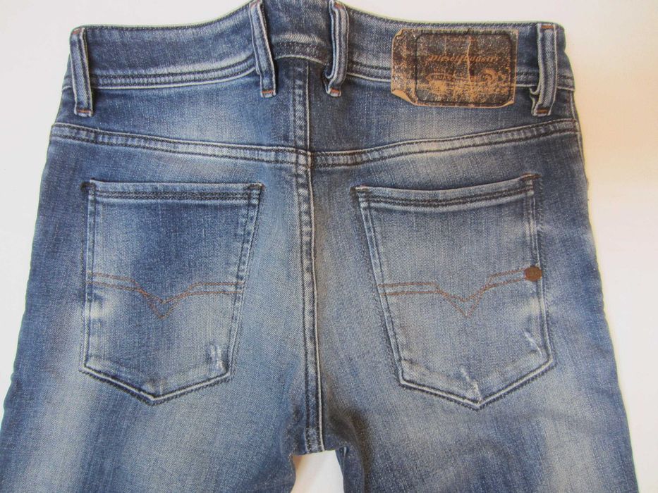 Blugi Diesel Sleenker, W29 L32, wash 0833F_STRETCH, 98%bumbac+2%elasthan, 1+3nasturi, stare f buna