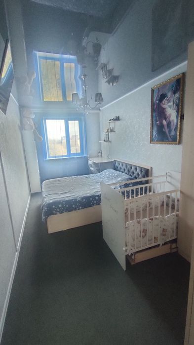 Продам квартиру 4 мкр