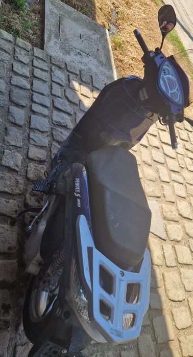 Kymco PeopleS 200