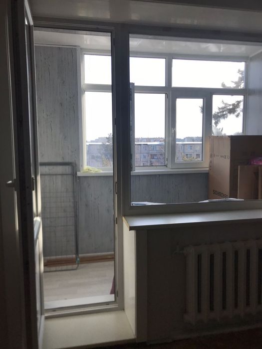 Продам двух комнатную квартиру