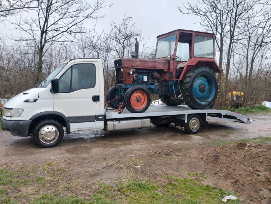Tractari Auto Autoutilitare Utilaje