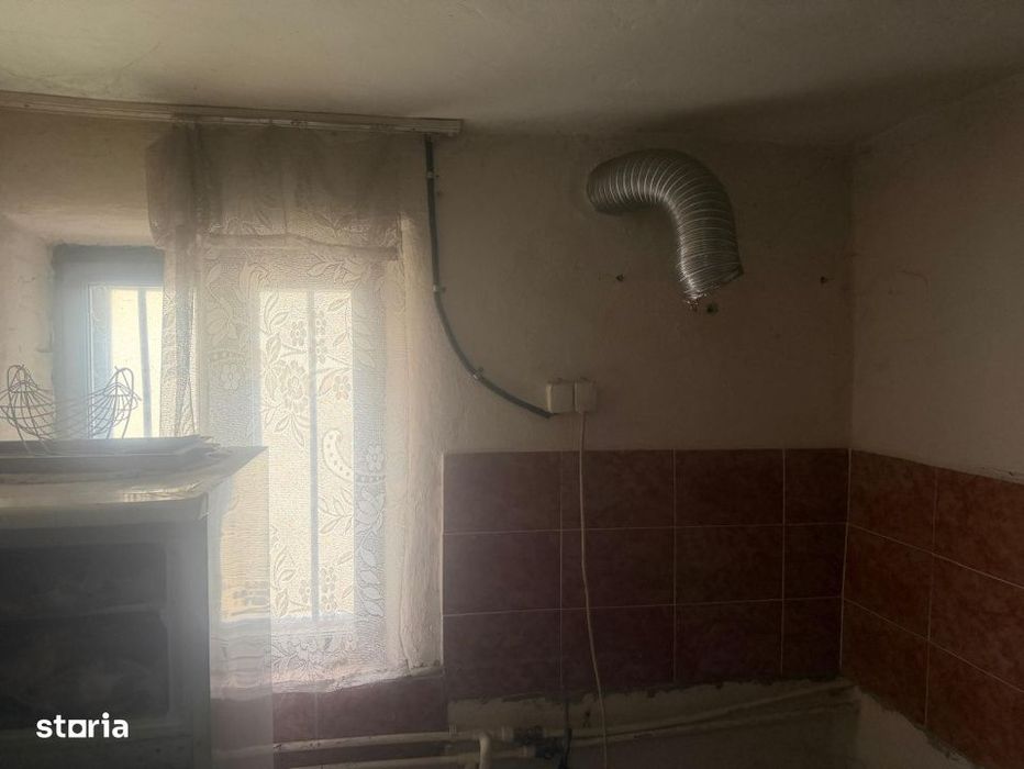 Casa de vanzare, 60 mp, sat Branet, comuna Barza