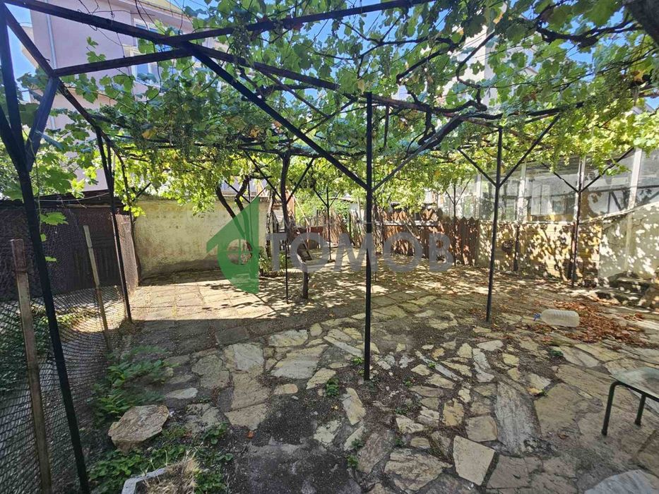 Дава се под наем Къща в Стара Загора, Център - 100 кв.м за 255 € - Снимка #10