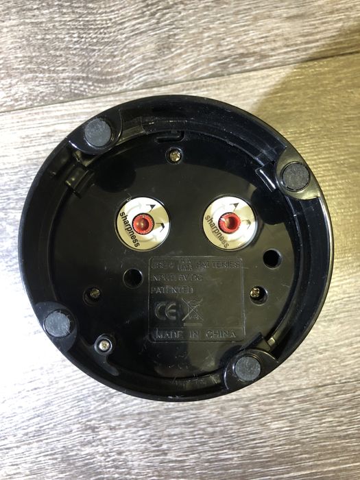 Электроточилка для карандашей Derwent.