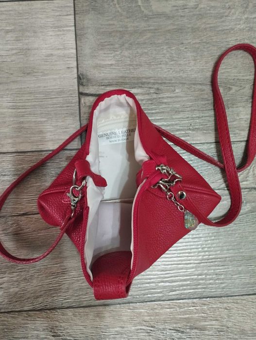 Сумки ремни рюкзаки пальто платье