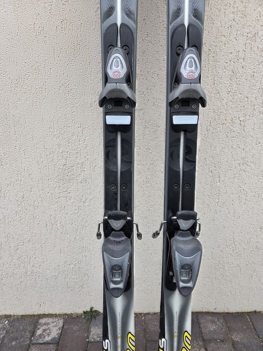 Schiuri Rossignol 154cm