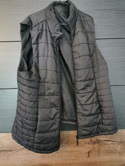 De vânzare vesta dama