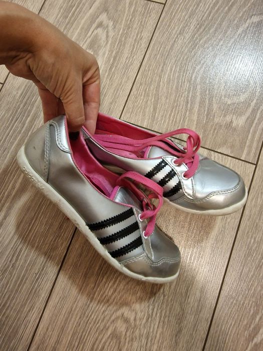 Детски обувки/ пантофки Adidas 33 ¹/2