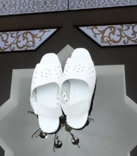 Ҳаж ва умра учун аёллар оёқ кийимлар!