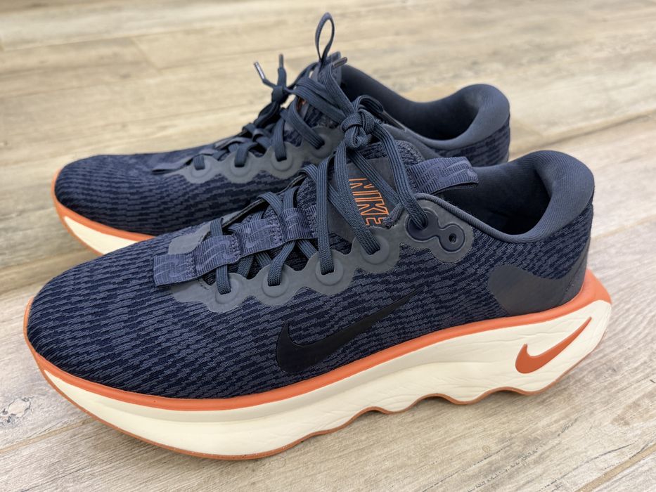 Nike air max motiva waffle