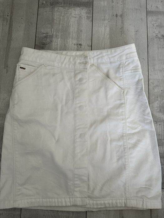 Пола g star номер 26 и бяла номер 28