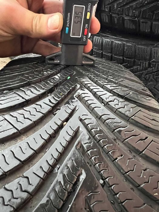 anvelope Michelin Alpin 5 cu dimensiunea 215/65 R17