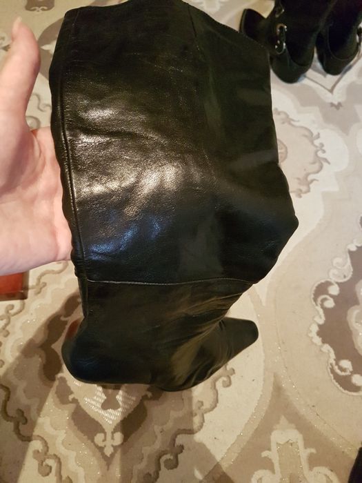 Кожаные  весенние сапожки